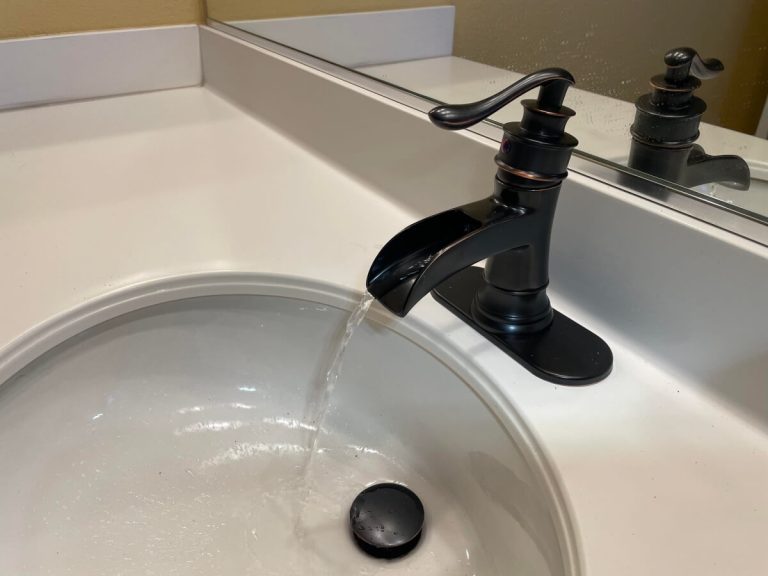 A new Faucet Replacement in San Diego. The installation was performed by our local handyman services.